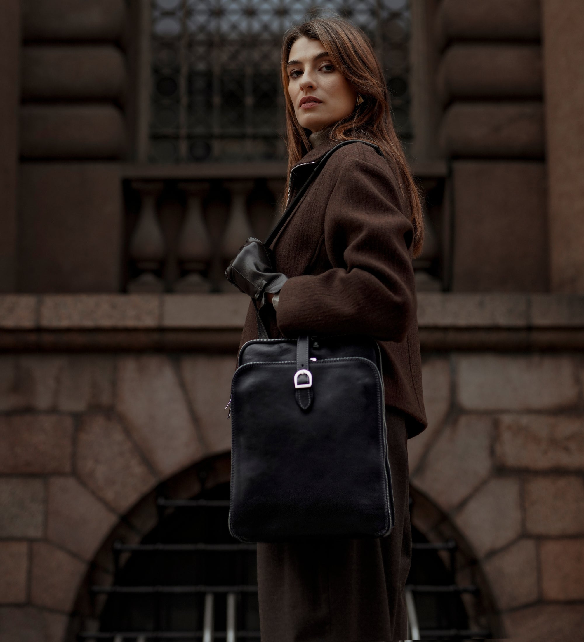 Women’s Convertible Leather Backpack Shoulder Bag