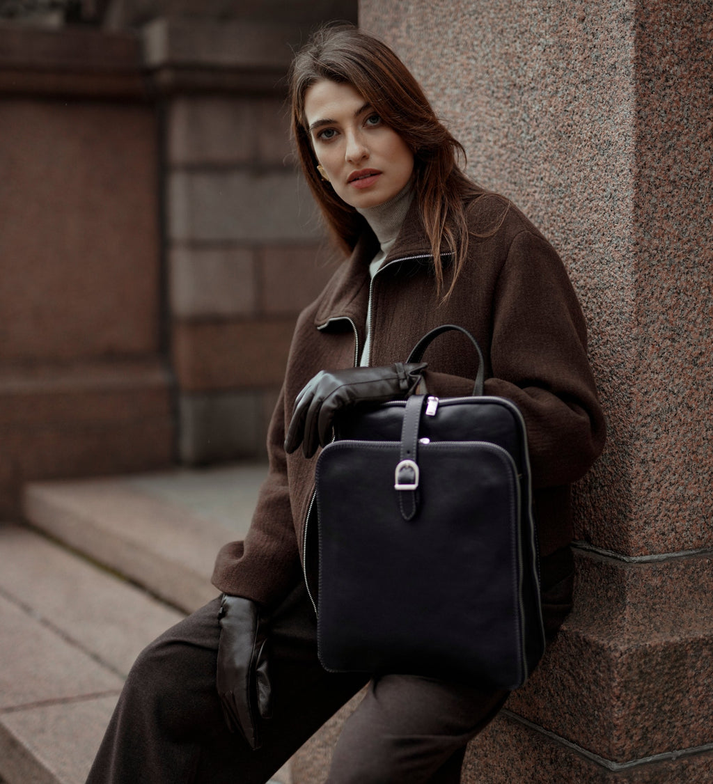 Women’s Convertible Leather Backpack Shoulder Bag