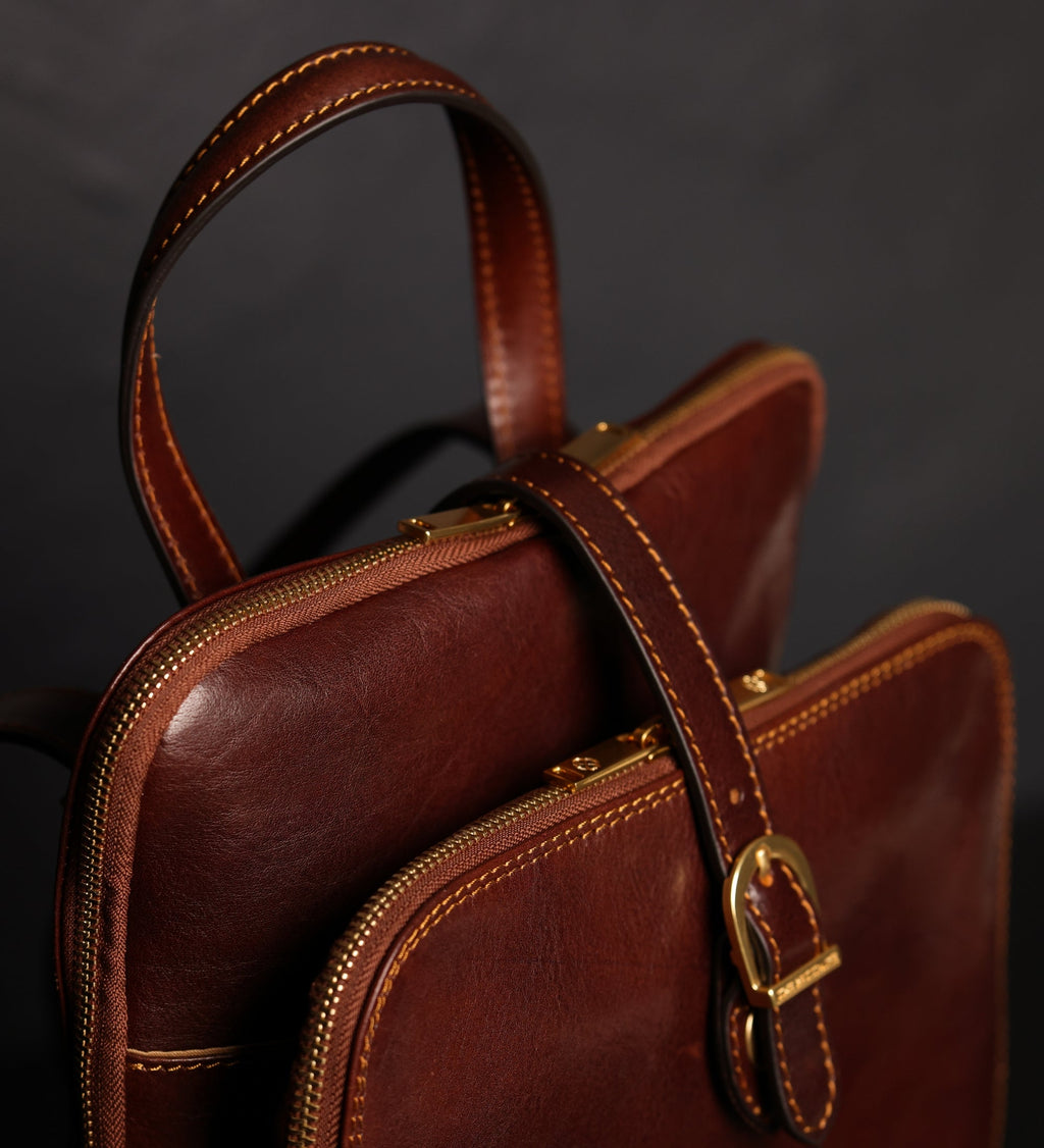 Women’s Convertible Leather Backpack Shoulder Bag